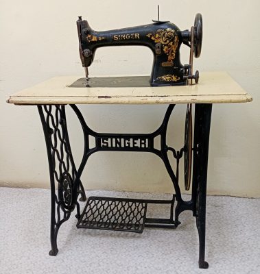Швейная машинка Зингер, принадлежавшая М.И. Трусевичу